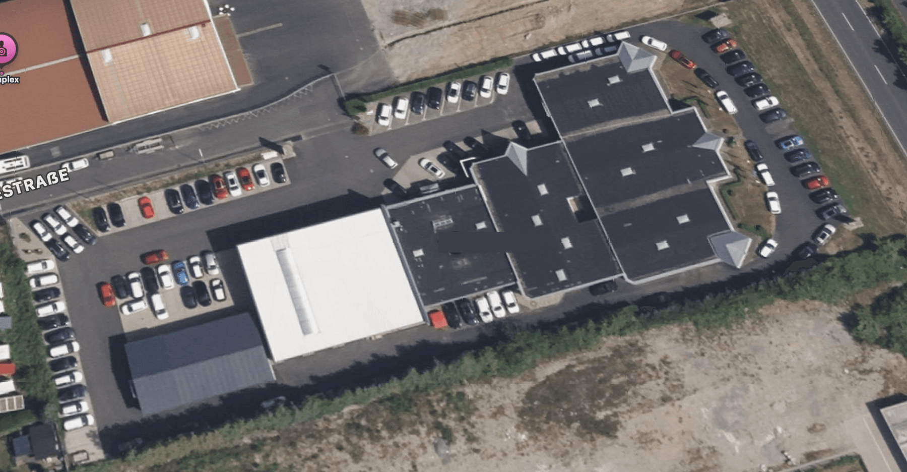 non-residential property for sale, 6,900 m², Gewerbestrasse 2-4, Zell am Main, Bavaria non-residential property for sale, 6,900 m², Gewerbestrasse 2-4, Zell am Main, Bavaria