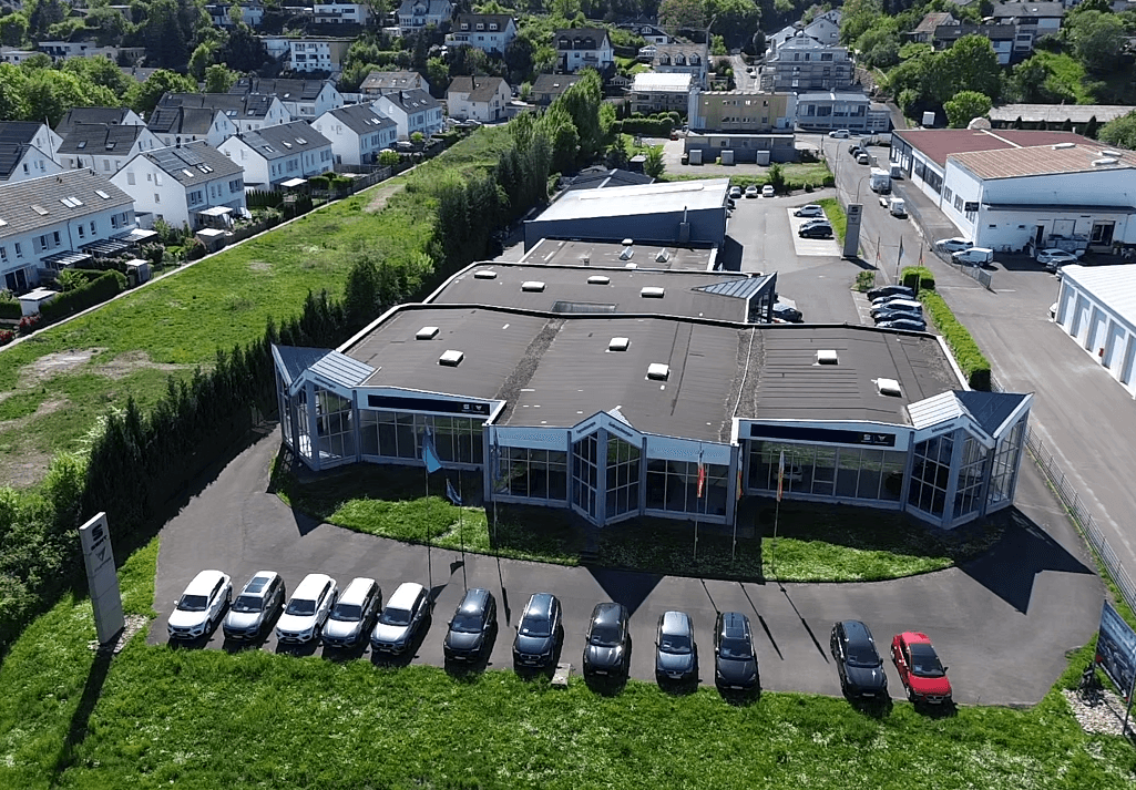 non-residential property for sale, 6,900 m², Gewerbestrasse 2-4, Zell am Main, Bavaria non-residential property for sale, 6,900 m², Gewerbestrasse 2-4, Zell am Main, Bavaria