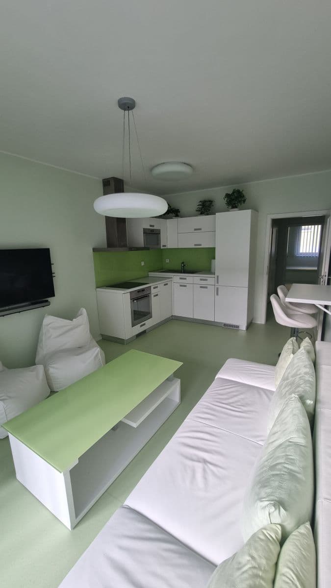 2 bedroom with open-plan kitchen flat for sale, 62 m², Brněnská Pole, Šlapanice, Jihomoravský Region 2 bedroom with open-plan kitchen flat for sale, 62 m², Brněnská Pole, Šlapanice, Jihomoravský Region