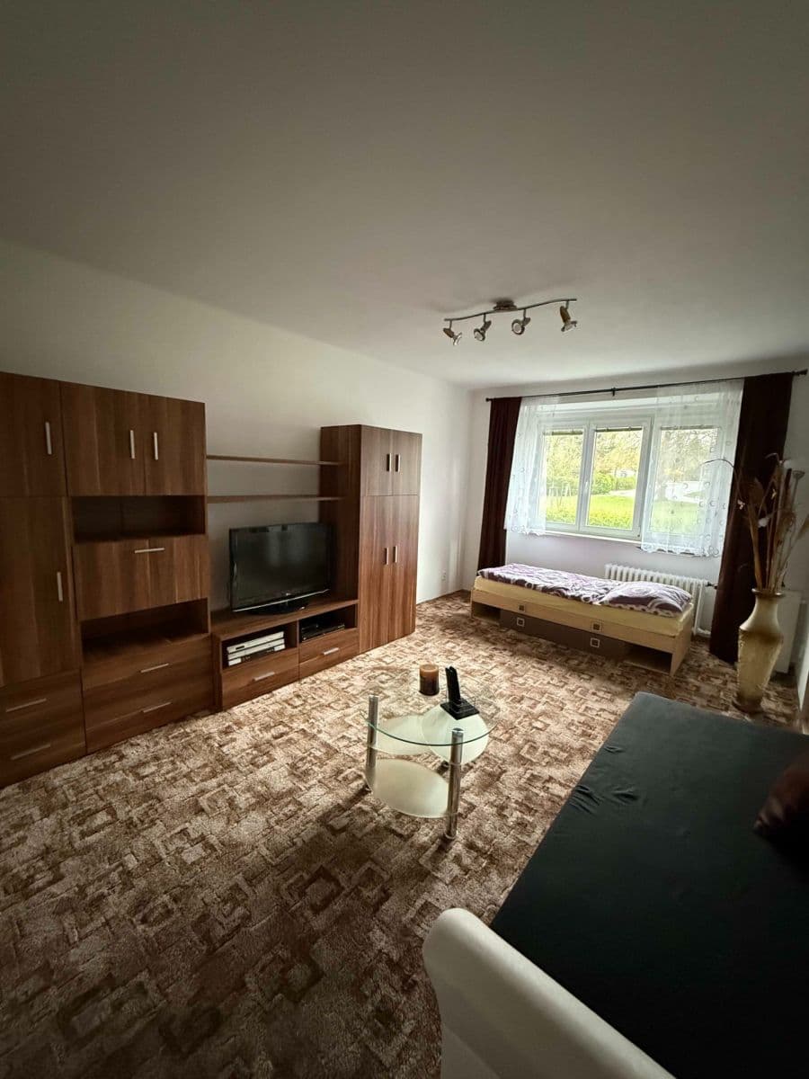 1 bedroom flat to rent, 37 m², Kralupská, Brandýs nad Labem-Stará Boleslav, Středočeský Region 1 bedroom flat to rent, 37 m², Kralupská, Brandýs nad Labem-Stará Boleslav, Středočeský Region