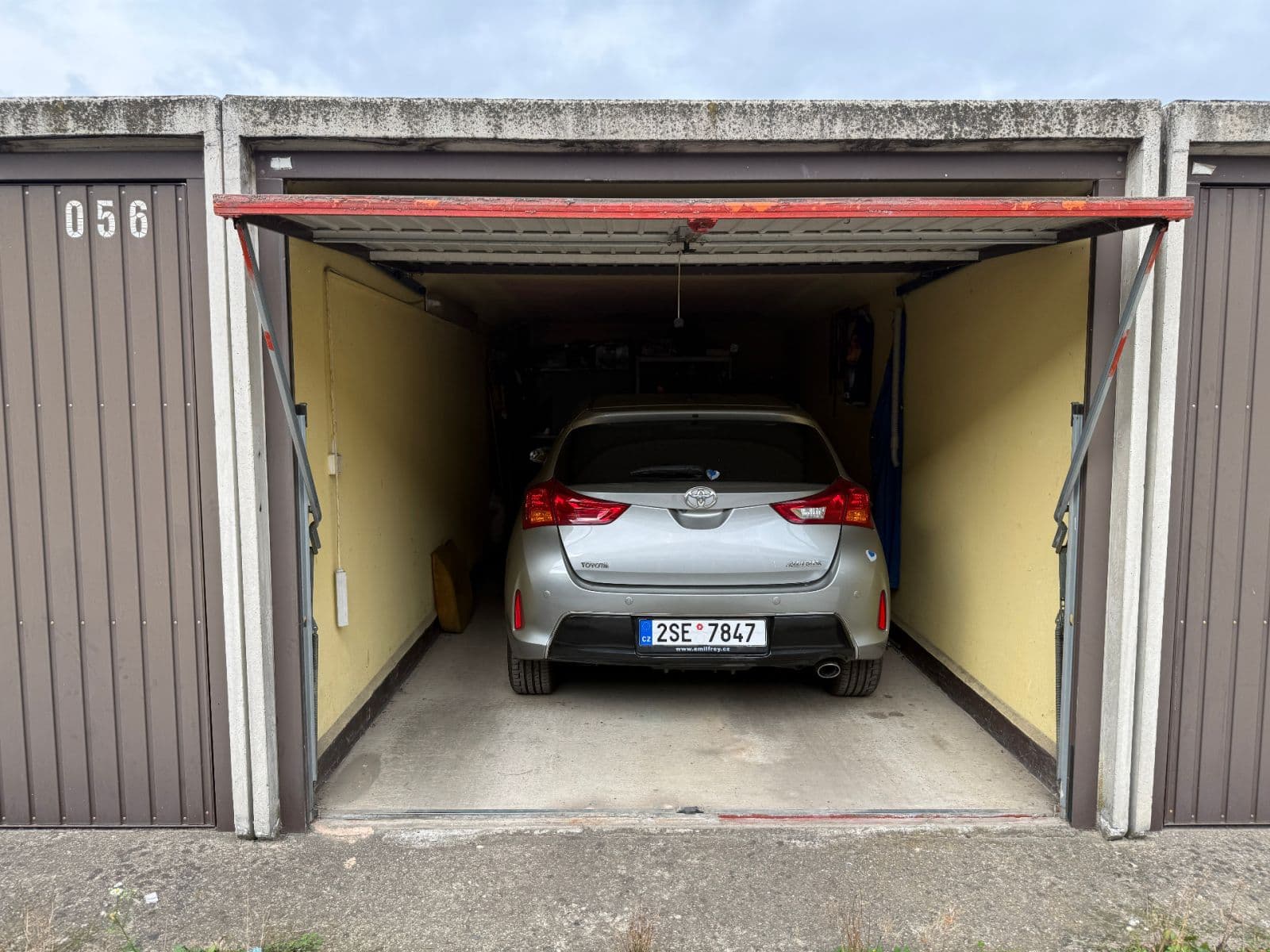 garage for sale, 17 m², Kralupská, Brandýs nad Labem-Stará Boleslav, Středočeský Region garage for sale, 17 m², Kralupská, Brandýs nad Labem-Stará Boleslav, Středočeský Region