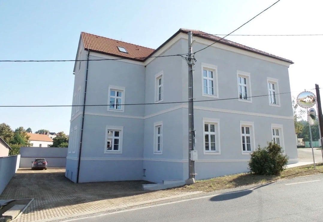 2 bedroom with open-plan kitchen flat to rent, 54 m², Daleké Dušníky, Středočeský Region 2 bedroom with open-plan kitchen flat to rent, 54 m², Daleké Dušníky, Středočeský Region