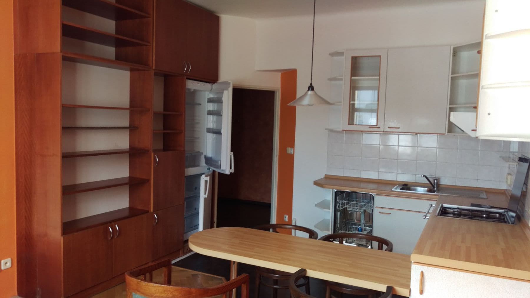 1 bedroom with open-plan kitchen flat to rent, 44 m², Radhošťská, Prague, Prague 1 bedroom with open-plan kitchen flat to rent, 44 m², Radhošťská, Prague, Prague