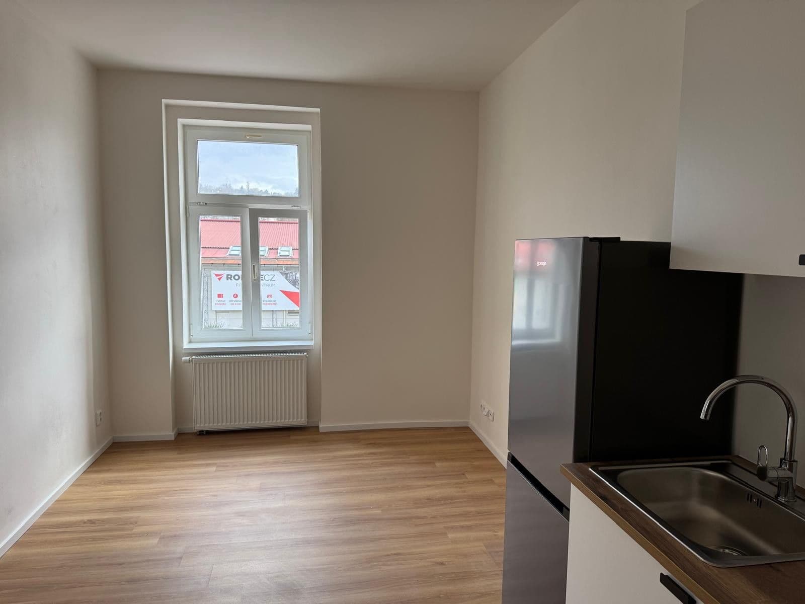 1 bedroom with open-plan kitchen flat to rent, 34 m², Českomoravská, Prague, Prague 1 bedroom with open-plan kitchen flat to rent, 34 m², Českomoravská, Prague, Prague