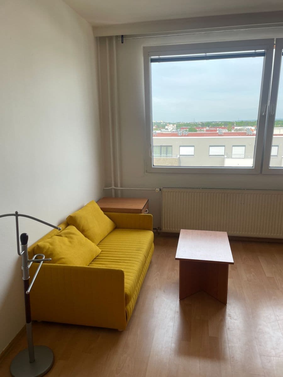 1 bedroom with open-plan kitchen flat to rent, 39 m², Na Domovině, Prague, Prague 1 bedroom with open-plan kitchen flat to rent, 39 m², Na Domovině, Prague, Prague