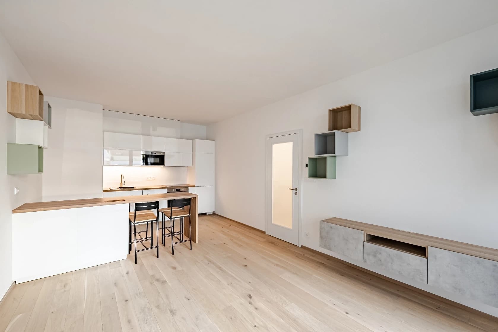 1 bedroom with open-plan kitchen flat to rent, 58 m², Na Dračkách, Prague, Prague 1 bedroom with open-plan kitchen flat to rent, 58 m², Na Dračkách, Prague, Prague