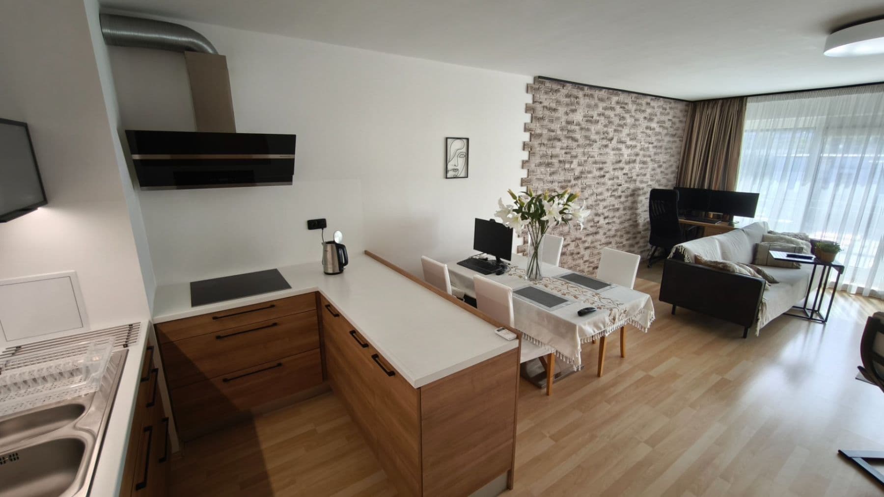 1 bedroom with open-plan kitchen flat for sale, 82 m², Na Harfě, Prague, Prague 1 bedroom with open-plan kitchen flat for sale, 82 m², Na Harfě, Prague, Prague