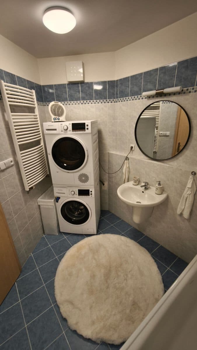1 bedroom with open-plan kitchen flat for sale, 82 m², Na Harfě, Prague, Prague 1 bedroom with open-plan kitchen flat for sale, 82 m², Na Harfě, Prague, Prague