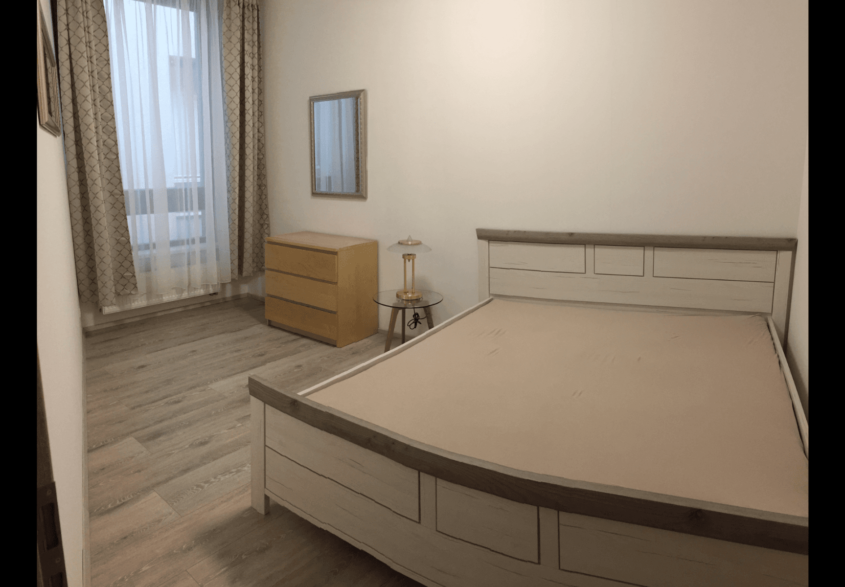 2 bedroom with open-plan kitchen flat to rent, 92 m², Pod Dvorem, Prague, Prague 2 bedroom with open-plan kitchen flat to rent, 92 m², Pod Dvorem, Prague, Prague