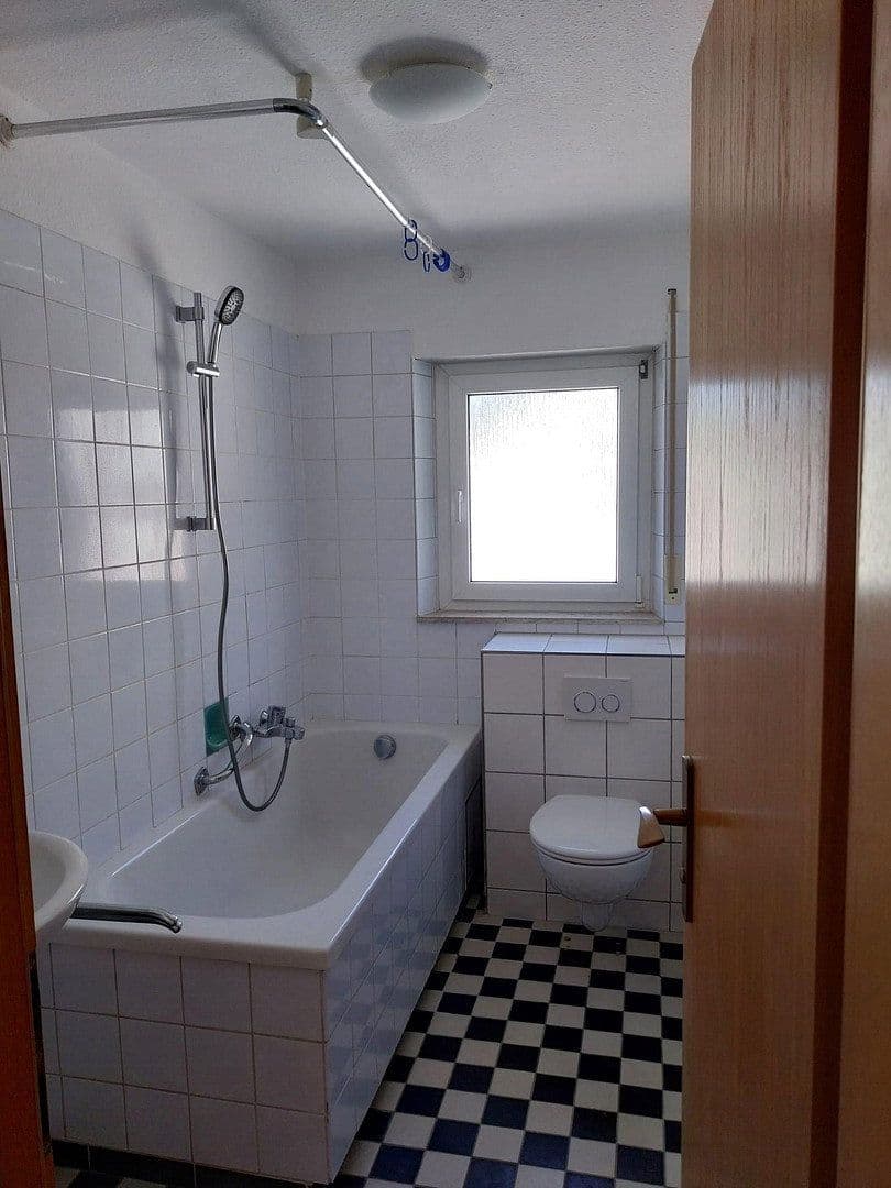2 bedroom with open-plan kitchen flat to rent, 64 m², Schiltacher Straße 18, Stuttgart, Baden-Württemberg 2 bedroom with open-plan kitchen flat to rent, 64 m², Schiltacher Straße 18, Stuttgart, Baden-Württemberg