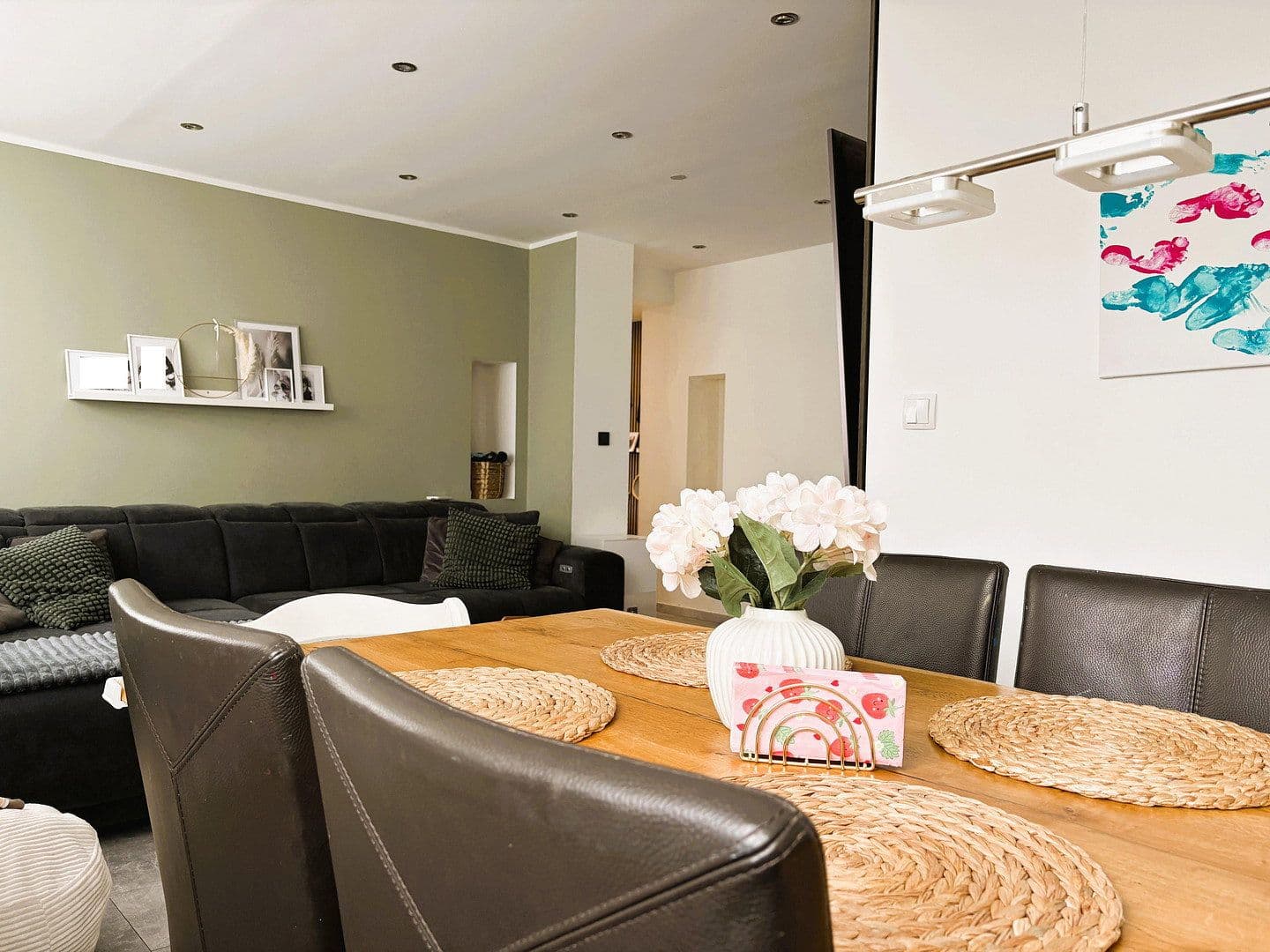 3 bedroom with open-plan kitchen flat for sale, 113 m², Essen-Haarzopf, North Rhine-Westphalia 3 bedroom with open-plan kitchen flat for sale, 113 m², Essen-Haarzopf, North Rhine-Westphalia