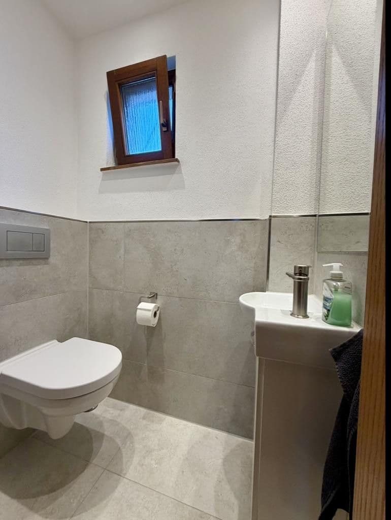 3 bedroom with open-plan kitchen flat to rent, 95 m², Aalen, Baden-Württemberg 3 bedroom with open-plan kitchen flat to rent, 95 m², Aalen, Baden-Württemberg
