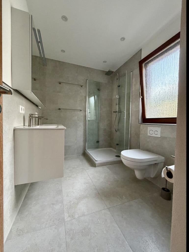 3 bedroom with open-plan kitchen flat to rent, 95 m², Aalen, Baden-Württemberg 3 bedroom with open-plan kitchen flat to rent, 95 m², Aalen, Baden-Württemberg