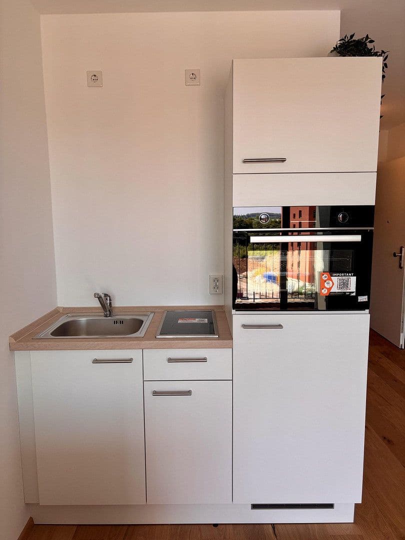 1 bedroom flat to rent, 25 m², Otto-Hahn-Straße 40, Regensburg, Bavaria 1 bedroom flat to rent, 25 m², Otto-Hahn-Straße 40, Regensburg, Bavaria