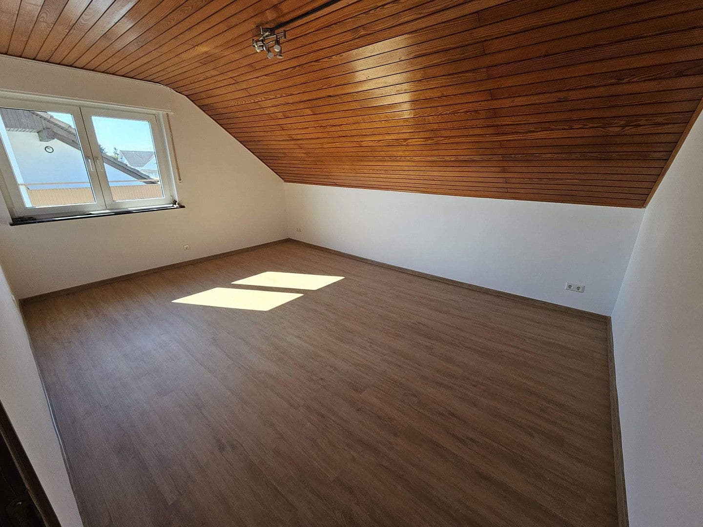 4 bedroom flat to rent, 120 m², Stutensee, Baden-Württemberg 4 bedroom flat to rent, 120 m², Stutensee, Baden-Württemberg