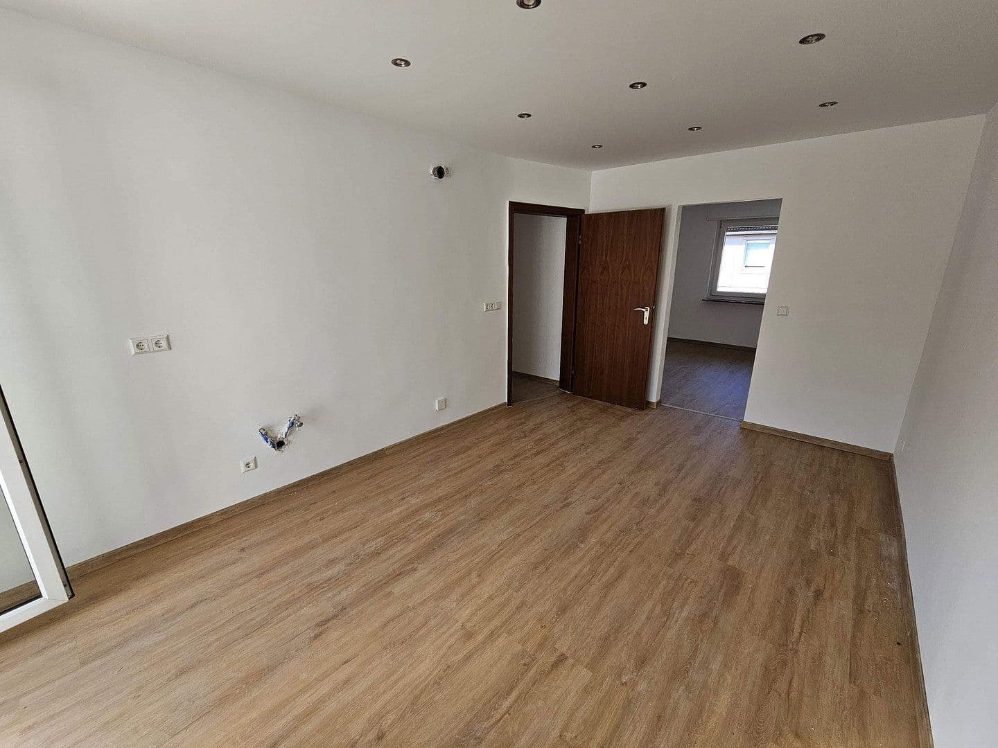4 bedroom flat to rent, 120 m², Stutensee, Baden-Württemberg 4 bedroom flat to rent, 120 m², Stutensee, Baden-Württemberg
