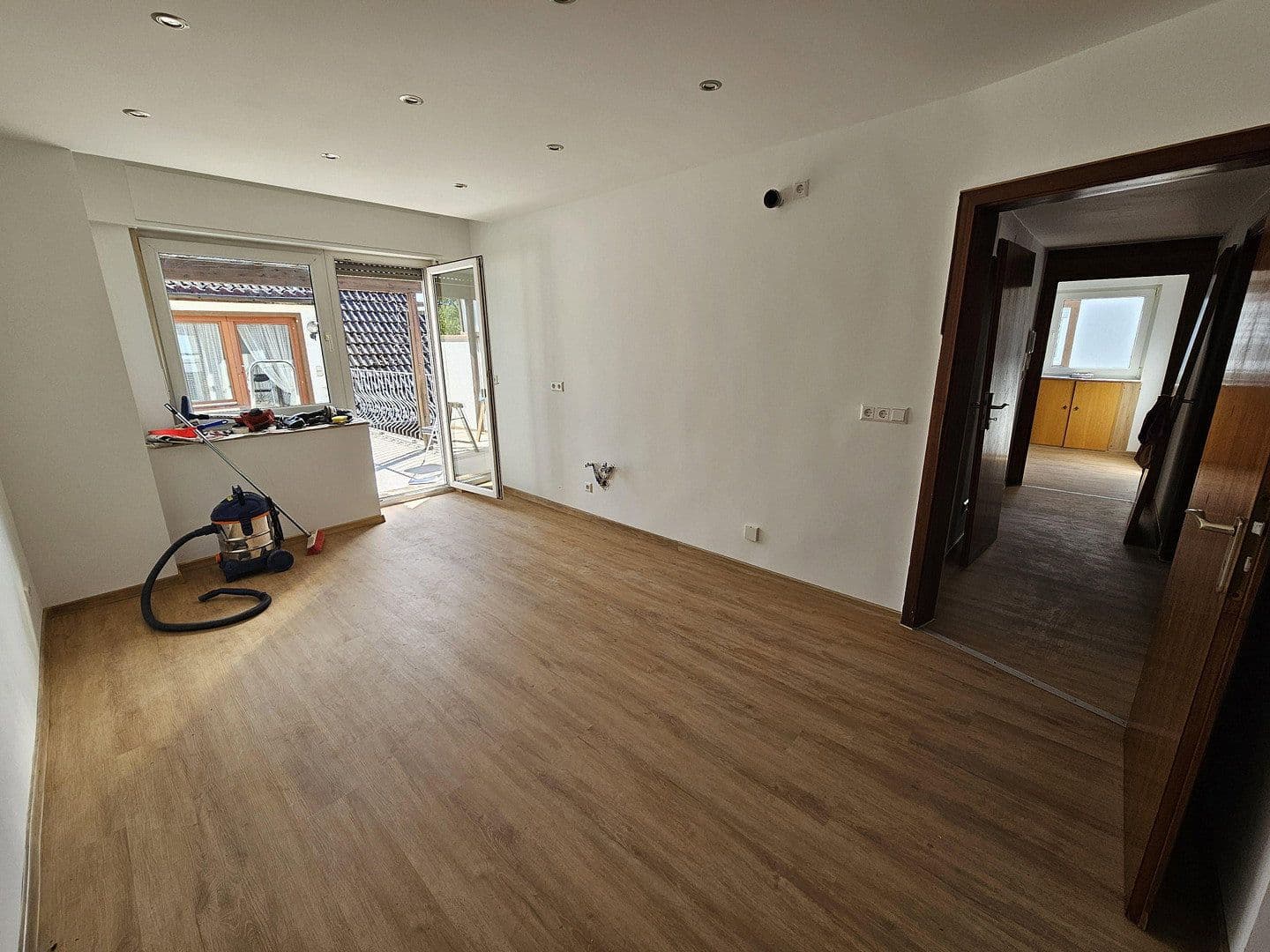 4 bedroom flat to rent, 120 m², Stutensee, Baden-Württemberg 4 bedroom flat to rent, 120 m², Stutensee, Baden-Württemberg