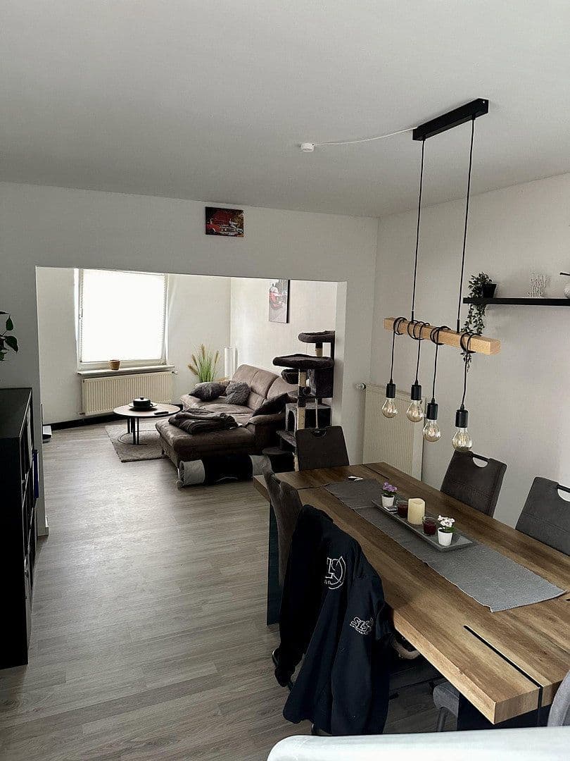 4 bedroom flat to rent, 110 m², Uslar, Lower Saxony 4 bedroom flat to rent, 110 m², Uslar, Lower Saxony