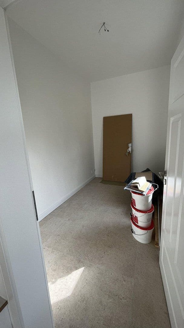 2 bedroom with open-plan kitchen flat to rent, 86 m², Ilmenauer Weg 6, Ilmenau, Thuringia 2 bedroom with open-plan kitchen flat to rent, 86 m², Ilmenauer Weg 6, Ilmenau, Thuringia