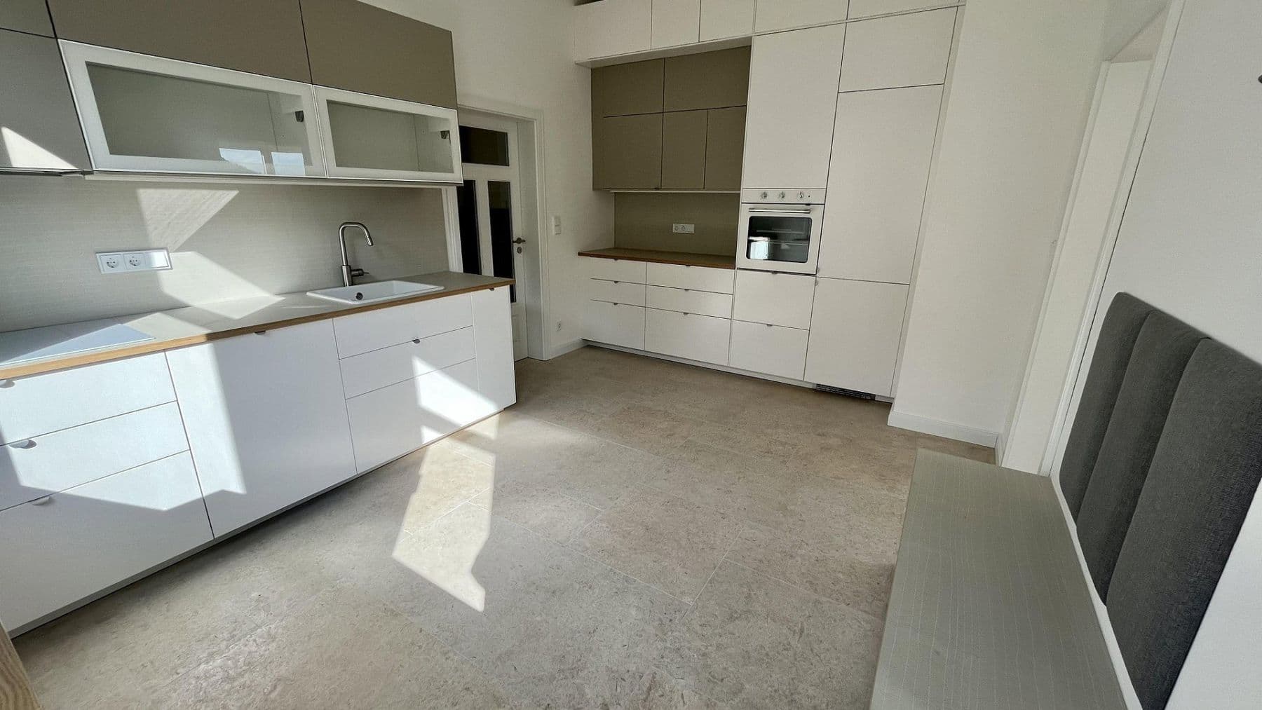 2 bedroom with open-plan kitchen flat to rent, 86 m², Ilmenauer Weg 6, Ilmenau, Thuringia 2 bedroom with open-plan kitchen flat to rent, 86 m², Ilmenauer Weg 6, Ilmenau, Thuringia