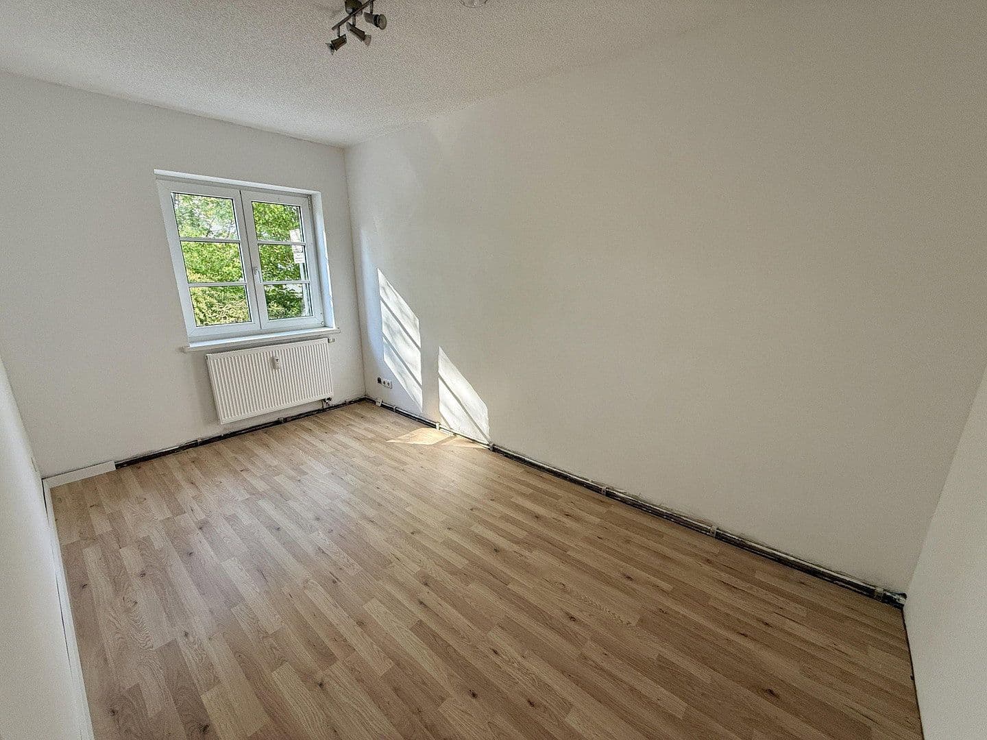 3 bedroom flat to rent, 64 m², Alter Reichenbacherstr. 16, Plauen, Saxony 3 bedroom flat to rent, 64 m², Alter Reichenbacherstr. 16, Plauen, Saxony