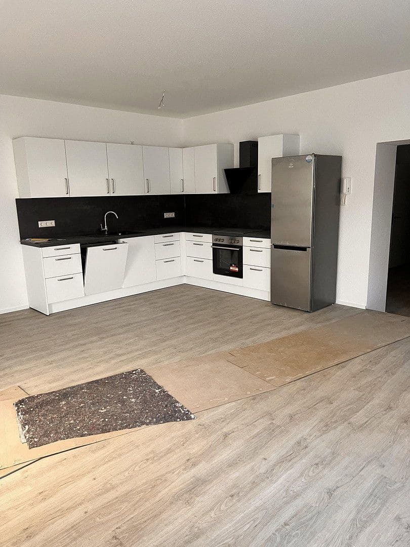 1 bedroom with open-plan kitchen flat to rent, 80 m², Mittlere Ortsstr. 40, Rülzheim, Rhineland-Palatinate 1 bedroom with open-plan kitchen flat to rent, 80 m², Mittlere Ortsstr. 40, Rülzheim, Rhineland-Palatinate