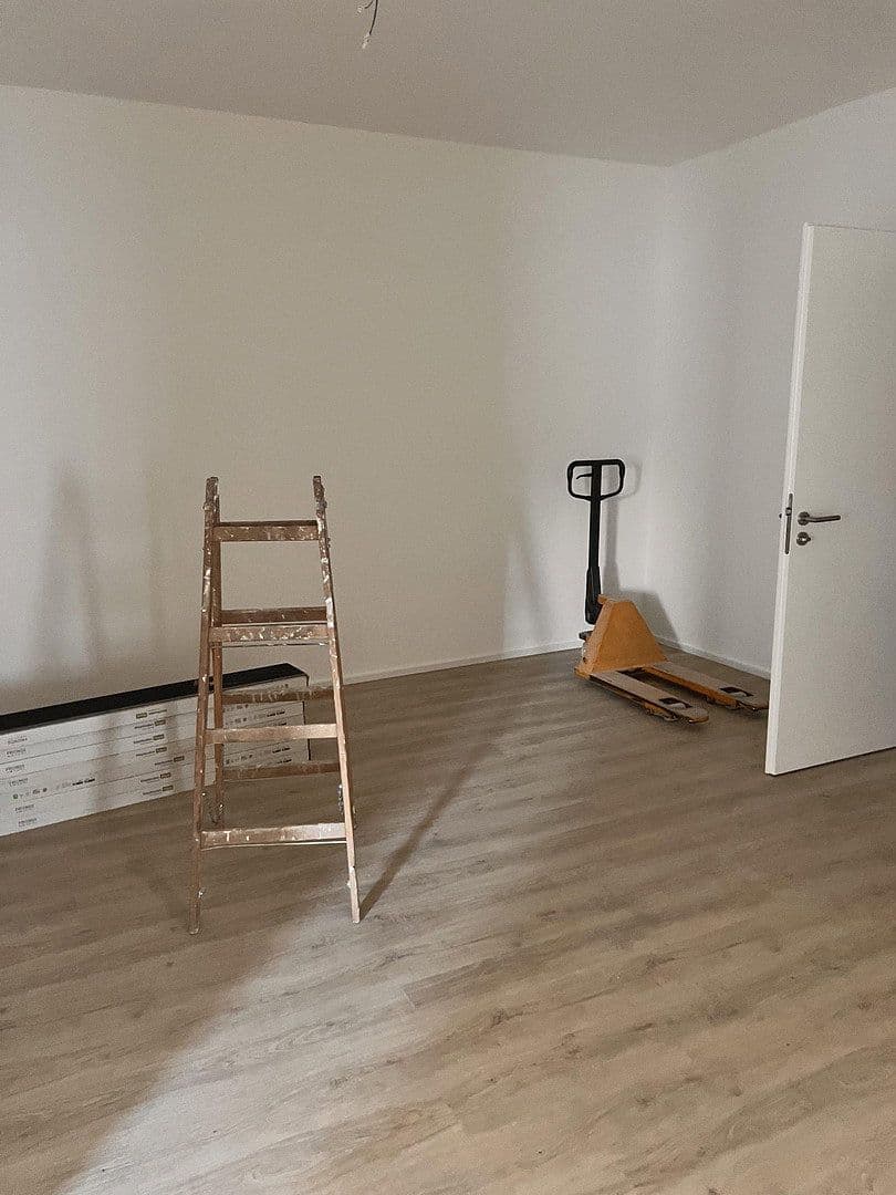 1 bedroom with open-plan kitchen flat to rent, 80 m², Mittlere Ortsstr. 40, Rülzheim, Rhineland-Palatinate 1 bedroom with open-plan kitchen flat to rent, 80 m², Mittlere Ortsstr. 40, Rülzheim, Rhineland-Palatinate