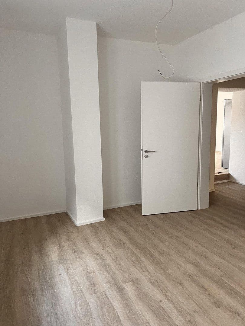 1 bedroom with open-plan kitchen flat to rent, 80 m², Mittlere Ortsstr. 40, Rülzheim, Rhineland-Palatinate 1 bedroom with open-plan kitchen flat to rent, 80 m², Mittlere Ortsstr. 40, Rülzheim, Rhineland-Palatinate