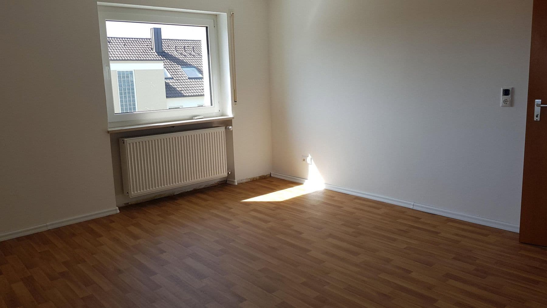 4 bedroom flat to rent, 98 m², Herzogenaurach, Bavaria 4 bedroom flat to rent, 98 m², Herzogenaurach, Bavaria