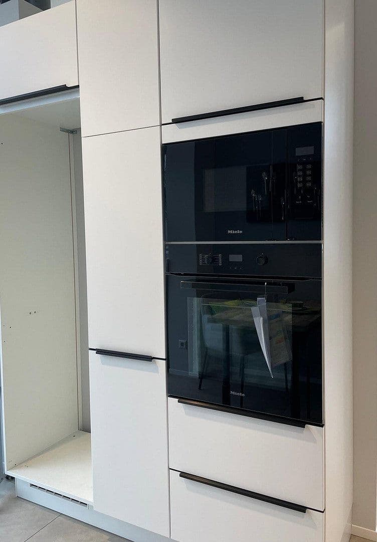 2 bedroom with open-plan kitchen flat to rent, 115 m², Göppingen, Baden-Württemberg 2 bedroom with open-plan kitchen flat to rent, 115 m², Göppingen, Baden-Württemberg