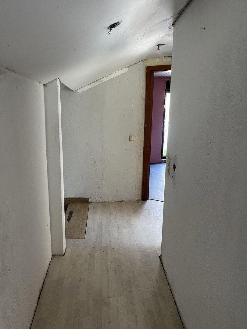 3 bedroom flat to rent, 102 m², Dorf Str.36, Löf, Rhineland-Palatinate 3 bedroom flat to rent, 102 m², Dorf Str.36, Löf, Rhineland-Palatinate