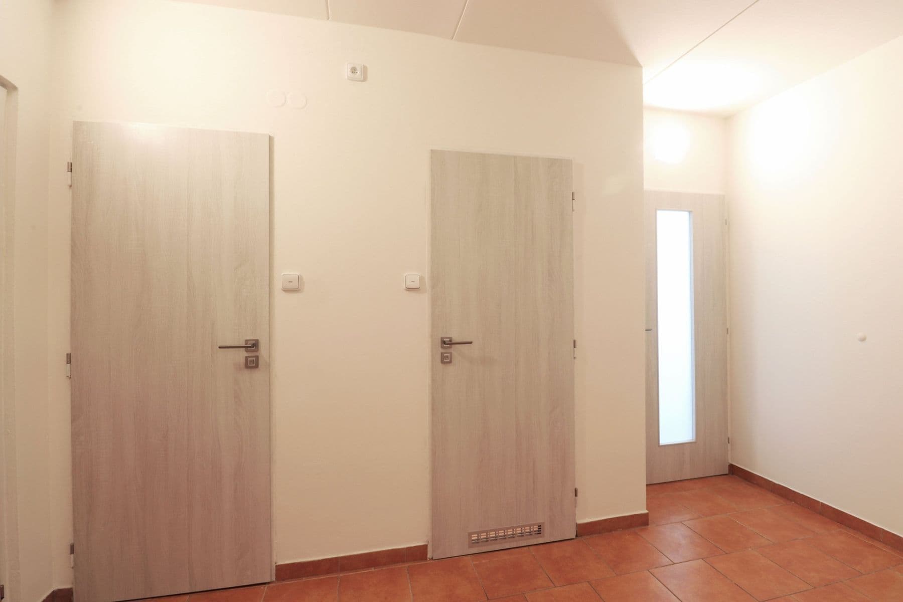 2 bedroom with open-plan kitchen flat to rent, 64 m², Malotická, Prague, Prague 2 bedroom with open-plan kitchen flat to rent, 64 m², Malotická, Prague, Prague