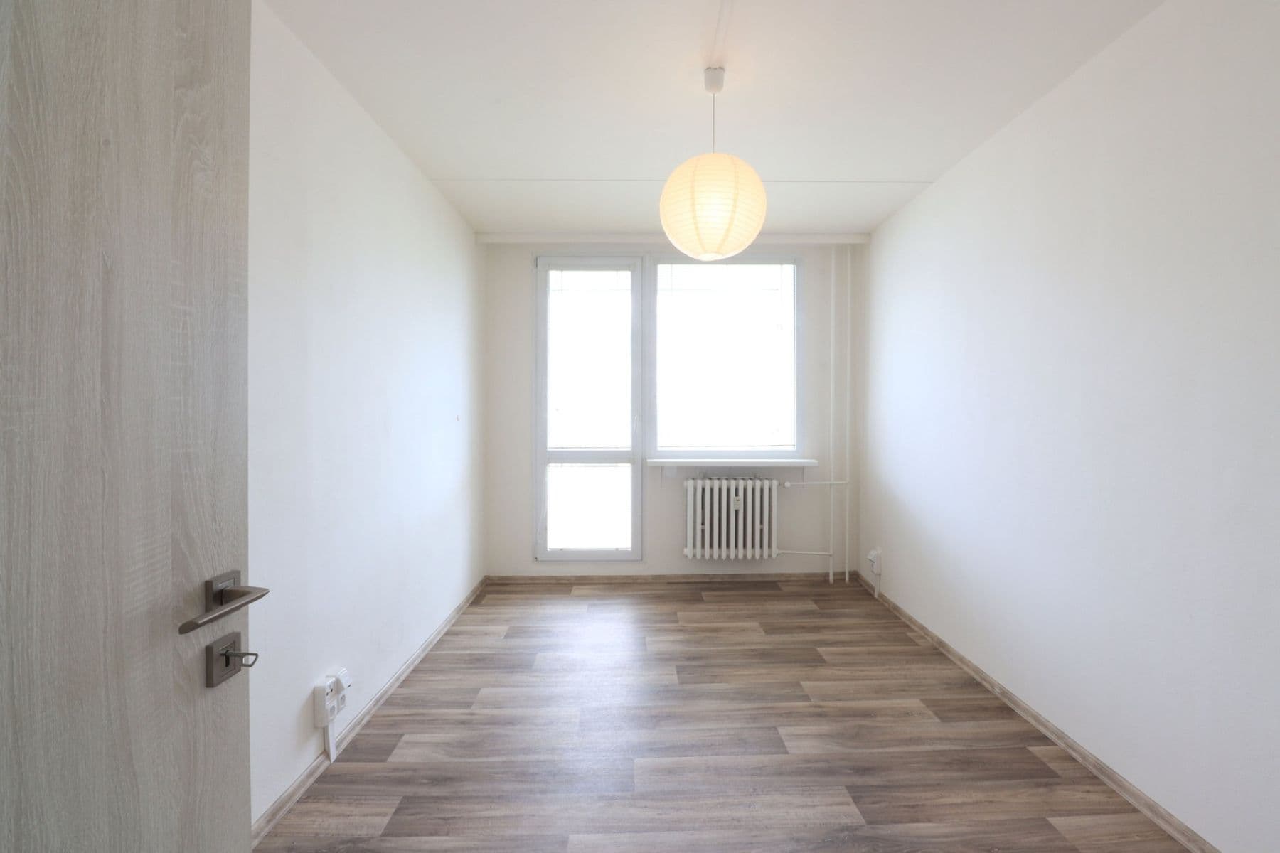 2 bedroom with open-plan kitchen flat to rent, 64 m², Malotická, Prague, Prague 2 bedroom with open-plan kitchen flat to rent, 64 m², Malotická, Prague, Prague