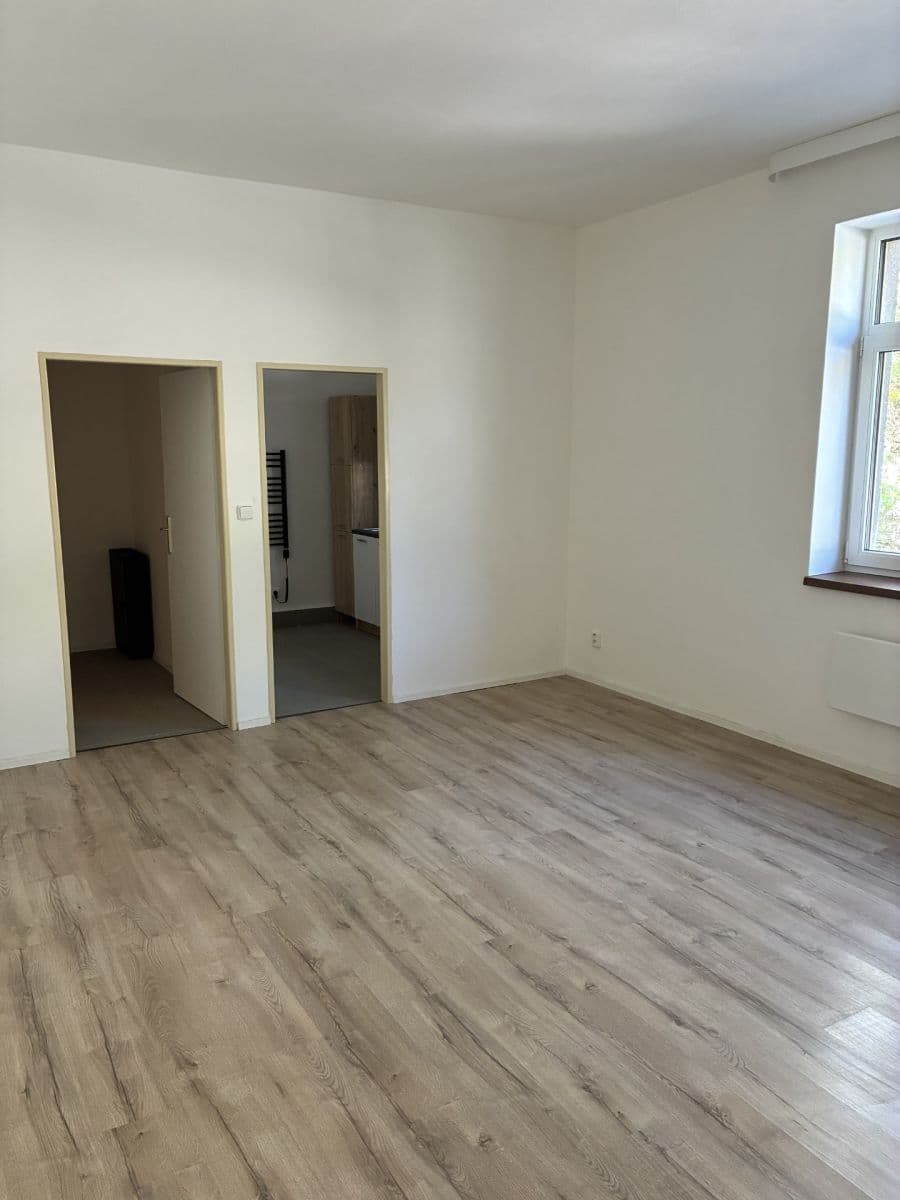 2 bedroom flat to rent, 52 m², Postupice, Středočeský Region 2 bedroom flat to rent, 52 m², Postupice, Středočeský Region