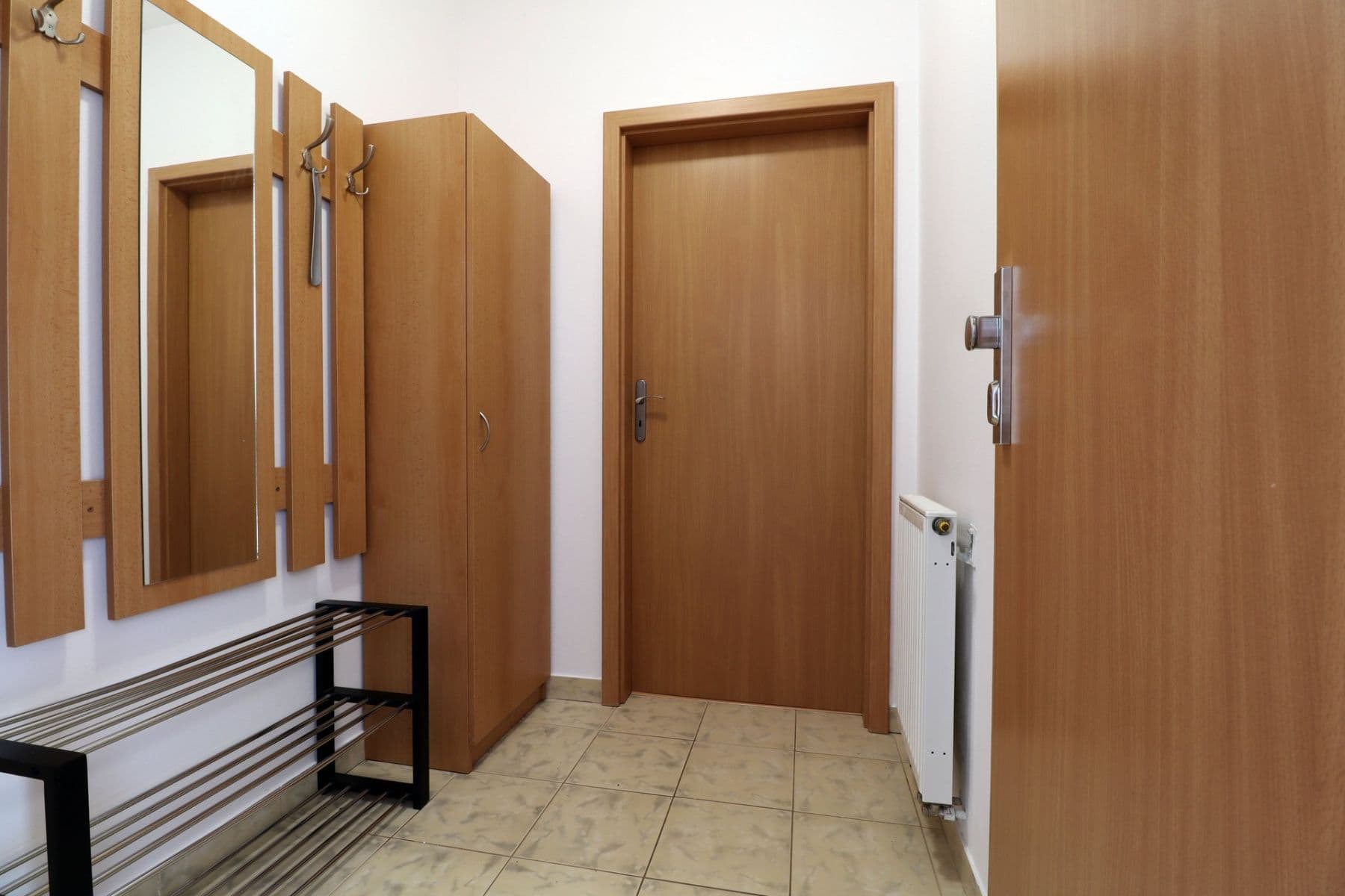 1 bedroom with open-plan kitchen flat to rent, 54 m², Revoluční, Šestajovice, Středočeský Region 1 bedroom with open-plan kitchen flat to rent, 54 m², Revoluční, Šestajovice, Středočeský Region