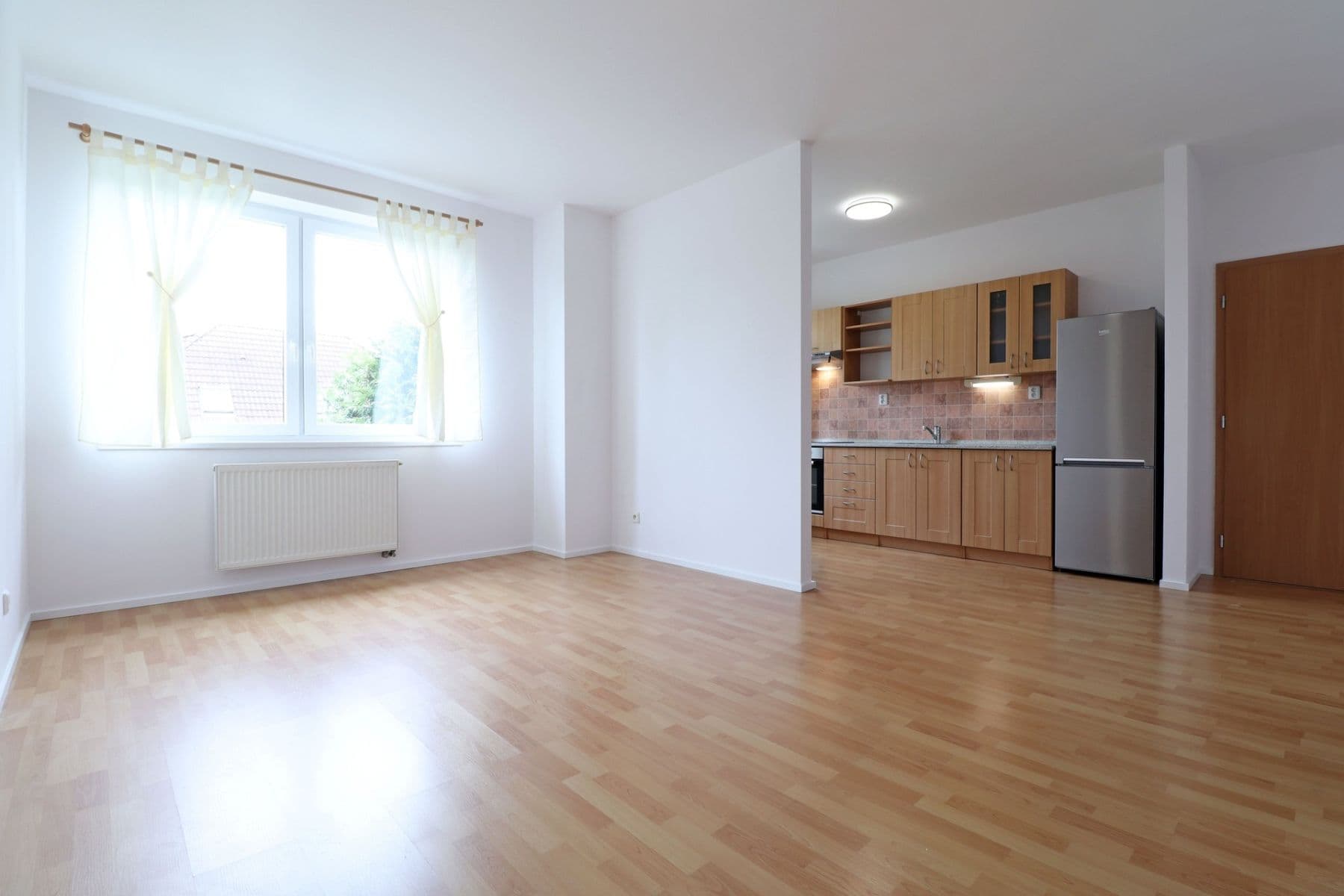 1 bedroom with open-plan kitchen flat to rent, 54 m², Revoluční, Šestajovice, Středočeský Region 1 bedroom with open-plan kitchen flat to rent, 54 m², Revoluční, Šestajovice, Středočeský Region
