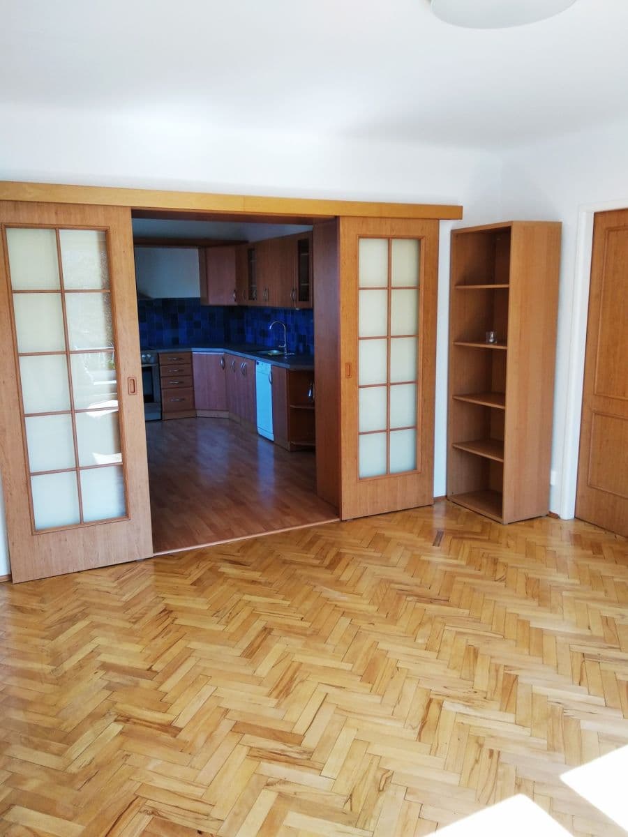 2 bedroom flat to rent, 50 m², Na Dlouhém lánu, Prague, Prague 2 bedroom flat to rent, 50 m², Na Dlouhém lánu, Prague, Prague