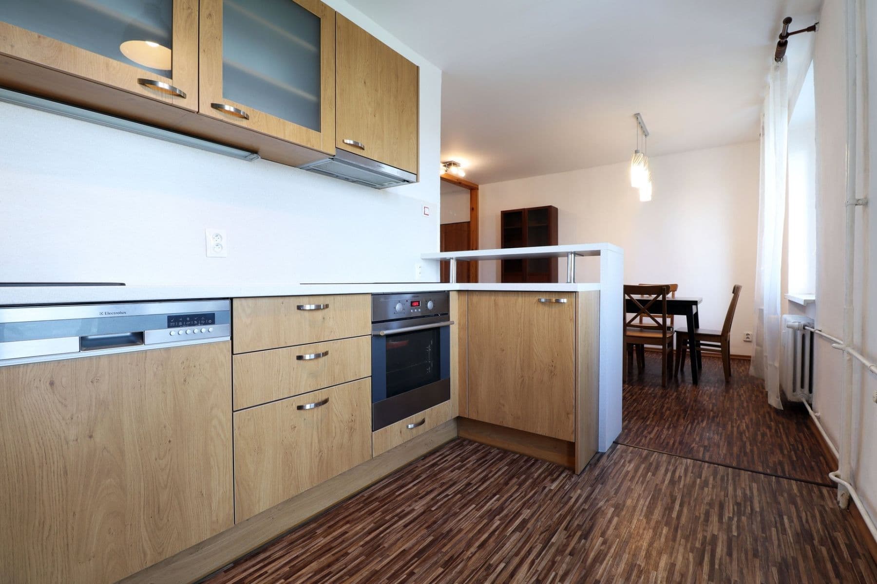 2 bedroom with open-plan kitchen flat to rent, 70 m², Na Chodovci, Prague, Prague 2 bedroom with open-plan kitchen flat to rent, 70 m², Na Chodovci, Prague, Prague