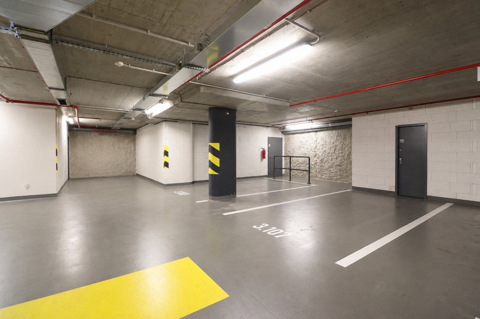 garage to rent, 15 m², Sokolovská, Prague, Prague garage to rent, 15 m², Sokolovská, Prague, Prague
