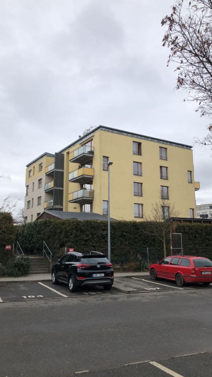 1 bedroom with open-plan kitchen flat to rent, 54 m², Nepelova, Prague, Prague 1 bedroom with open-plan kitchen flat to rent, 54 m², Nepelova, Prague, Prague