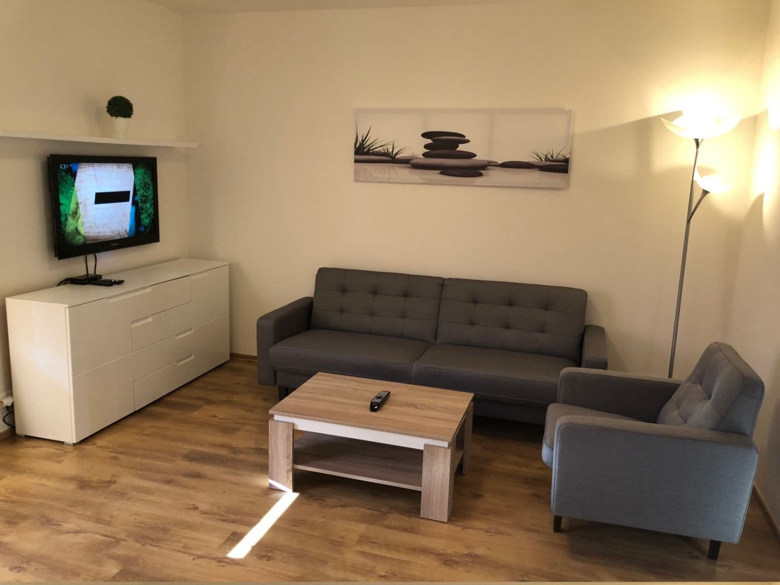 1 bedroom with open-plan kitchen flat to rent, 54 m², Nepelova, Prague, Prague 1 bedroom with open-plan kitchen flat to rent, 54 m², Nepelova, Prague, Prague