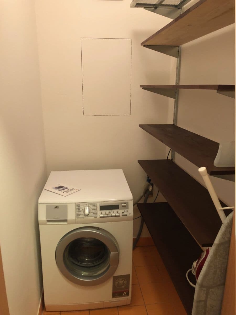 1 bedroom with open-plan kitchen flat to rent, 54 m², Nepelova, Prague, Prague 1 bedroom with open-plan kitchen flat to rent, 54 m², Nepelova, Prague, Prague