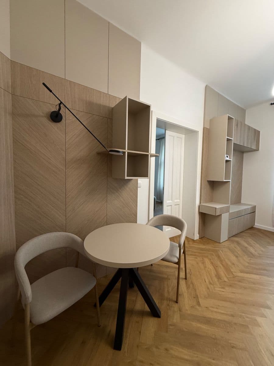 1 bedroom with open-plan kitchen flat to rent, 64 m², Kubelíkova, Prague, Prague 1 bedroom with open-plan kitchen flat to rent, 64 m², Kubelíkova, Prague, Prague