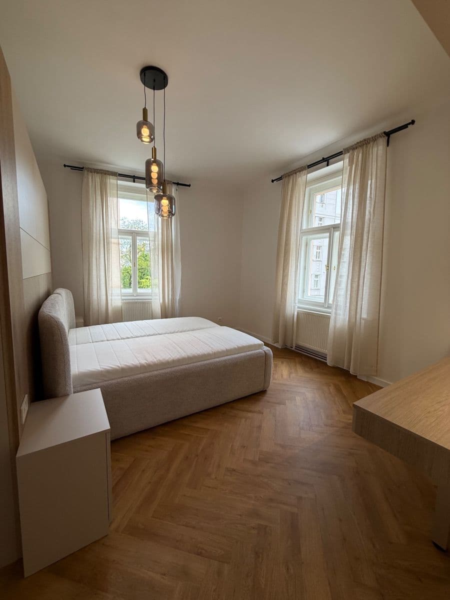 1 bedroom with open-plan kitchen flat to rent, 64 m², Kubelíkova, Prague, Prague 1 bedroom with open-plan kitchen flat to rent, 64 m², Kubelíkova, Prague, Prague