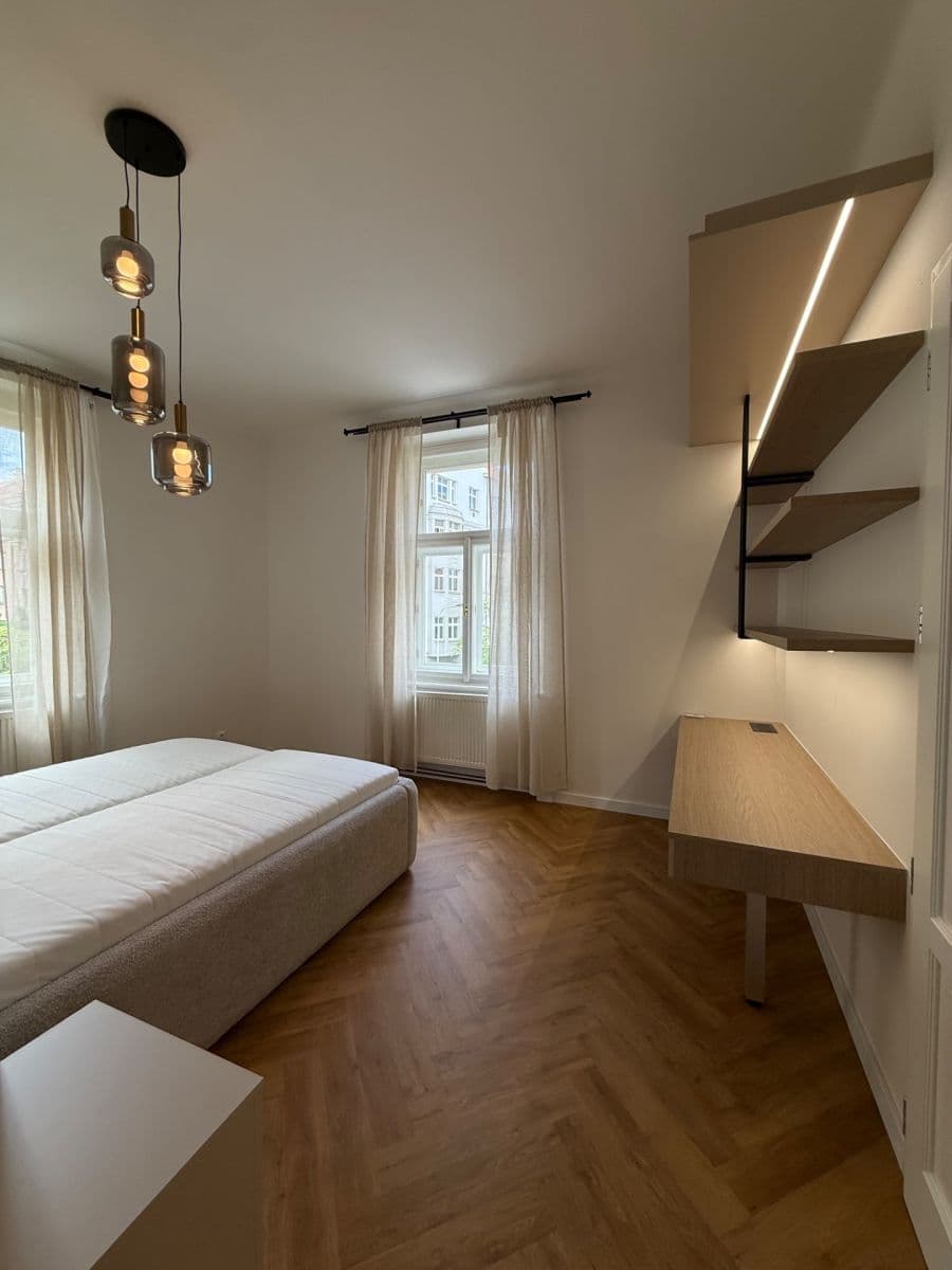1 bedroom with open-plan kitchen flat to rent, 64 m², Kubelíkova, Prague, Prague 1 bedroom with open-plan kitchen flat to rent, 64 m², Kubelíkova, Prague, Prague