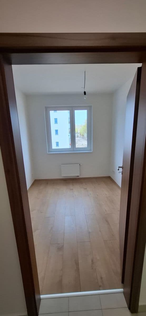 2 bedroom with open-plan kitchen flat to rent, 67 m², Arnošta Staňka, Prague, Prague 2 bedroom with open-plan kitchen flat to rent, 67 m², Arnošta Staňka, Prague, Prague