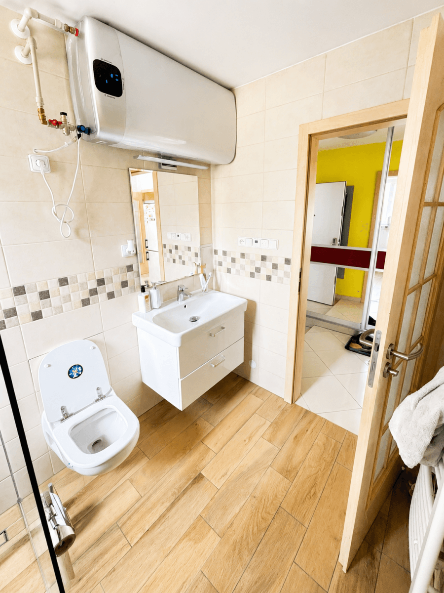 1 bedroom with open-plan kitchen flat to rent, 55 m², Hostivařská, Prague, Prague 1 bedroom with open-plan kitchen flat to rent, 55 m², Hostivařská, Prague, Prague