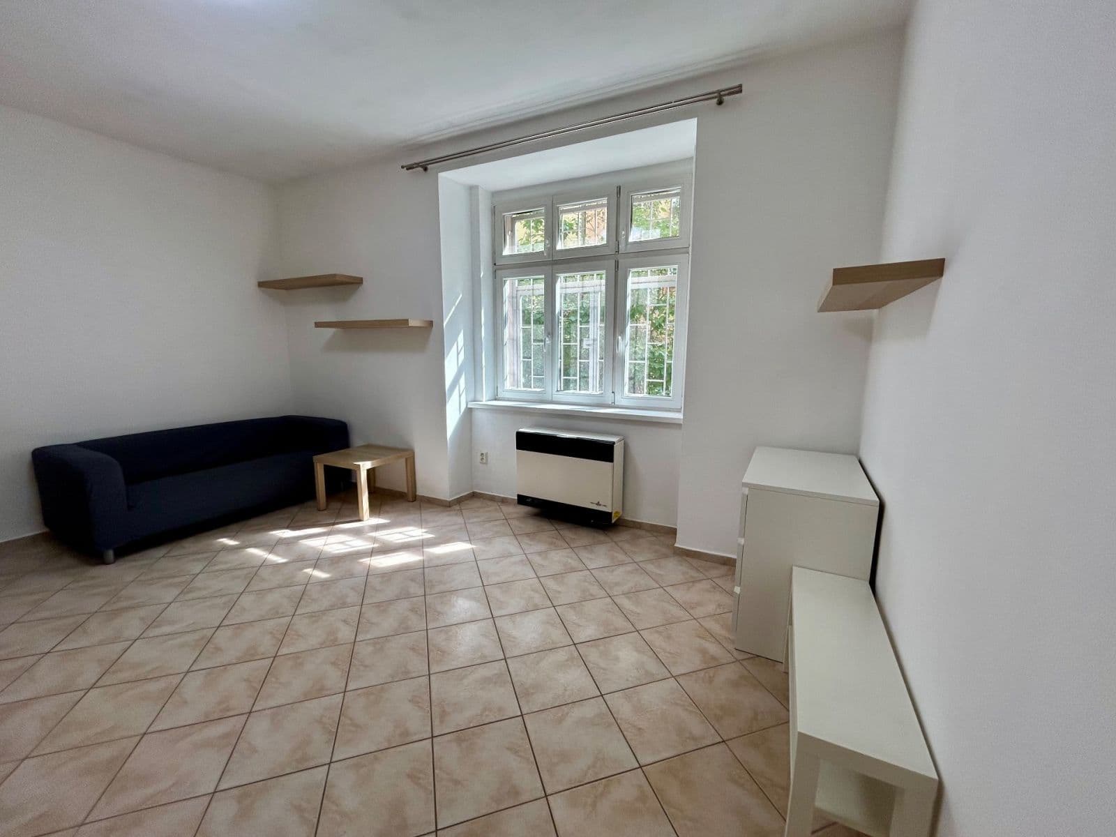 Studio flat to rent, 38 m², U Uranie, Prague, Prague Studio flat to rent, 38 m², U Uranie, Prague, Prague