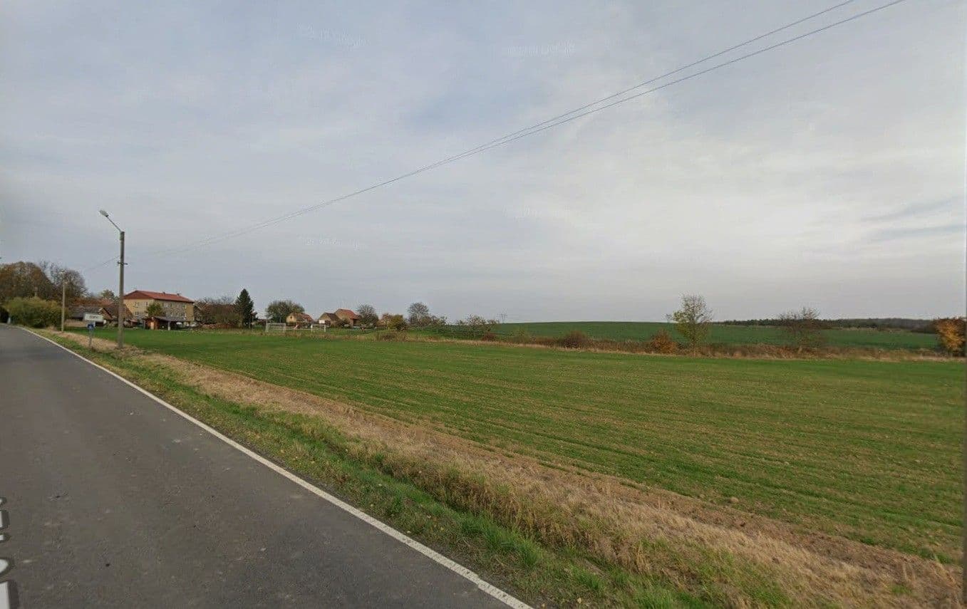 plot for sale, 4,400 m², Šípy, Středočeský Region plot for sale, 4,400 m², Šípy, Středočeský Region