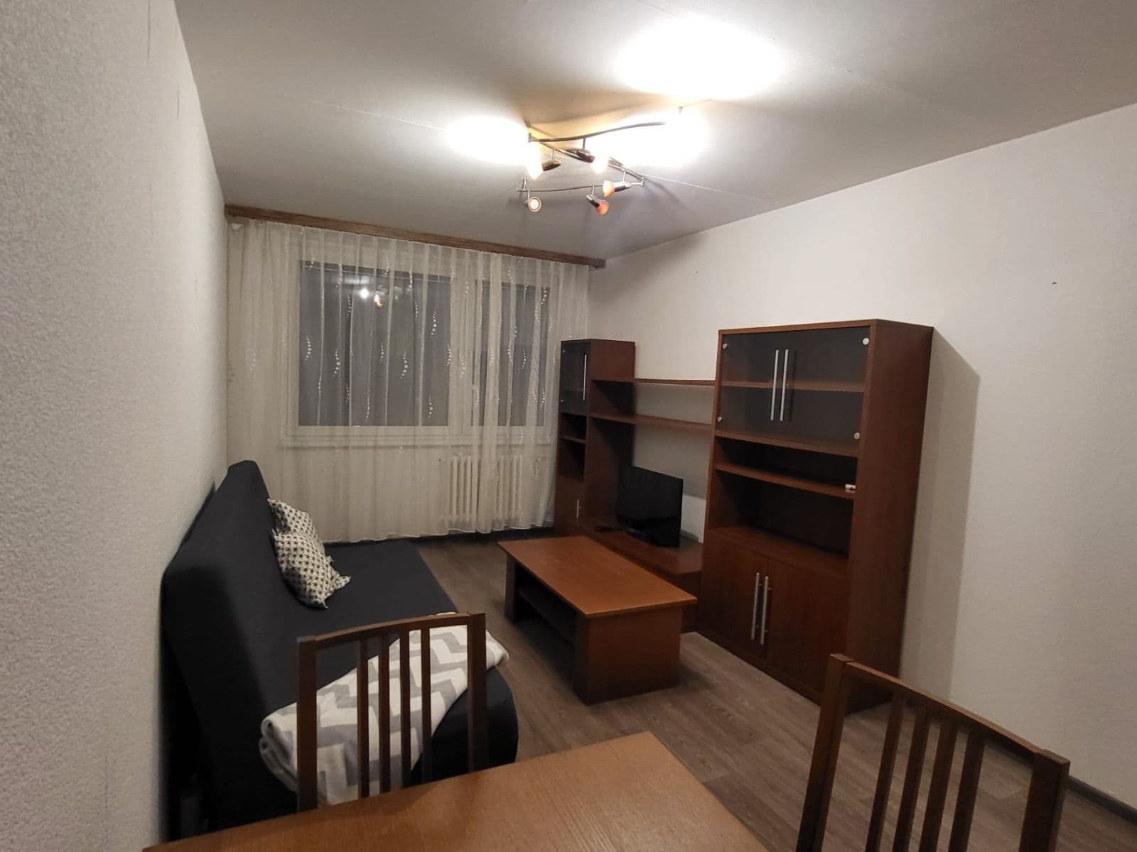 1 bedroom with open-plan kitchen flat to rent, 43 m², Hrdličkova, Prague, Prague 1 bedroom with open-plan kitchen flat to rent, 43 m², Hrdličkova, Prague, Prague